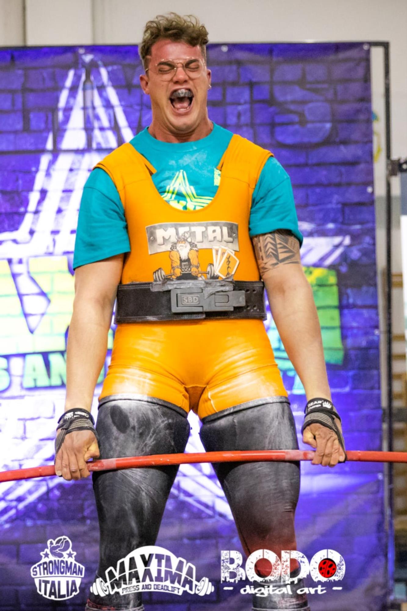 MATTEO TONINELLI E I PRIMI 400 KG DI STACCO DA TERRA