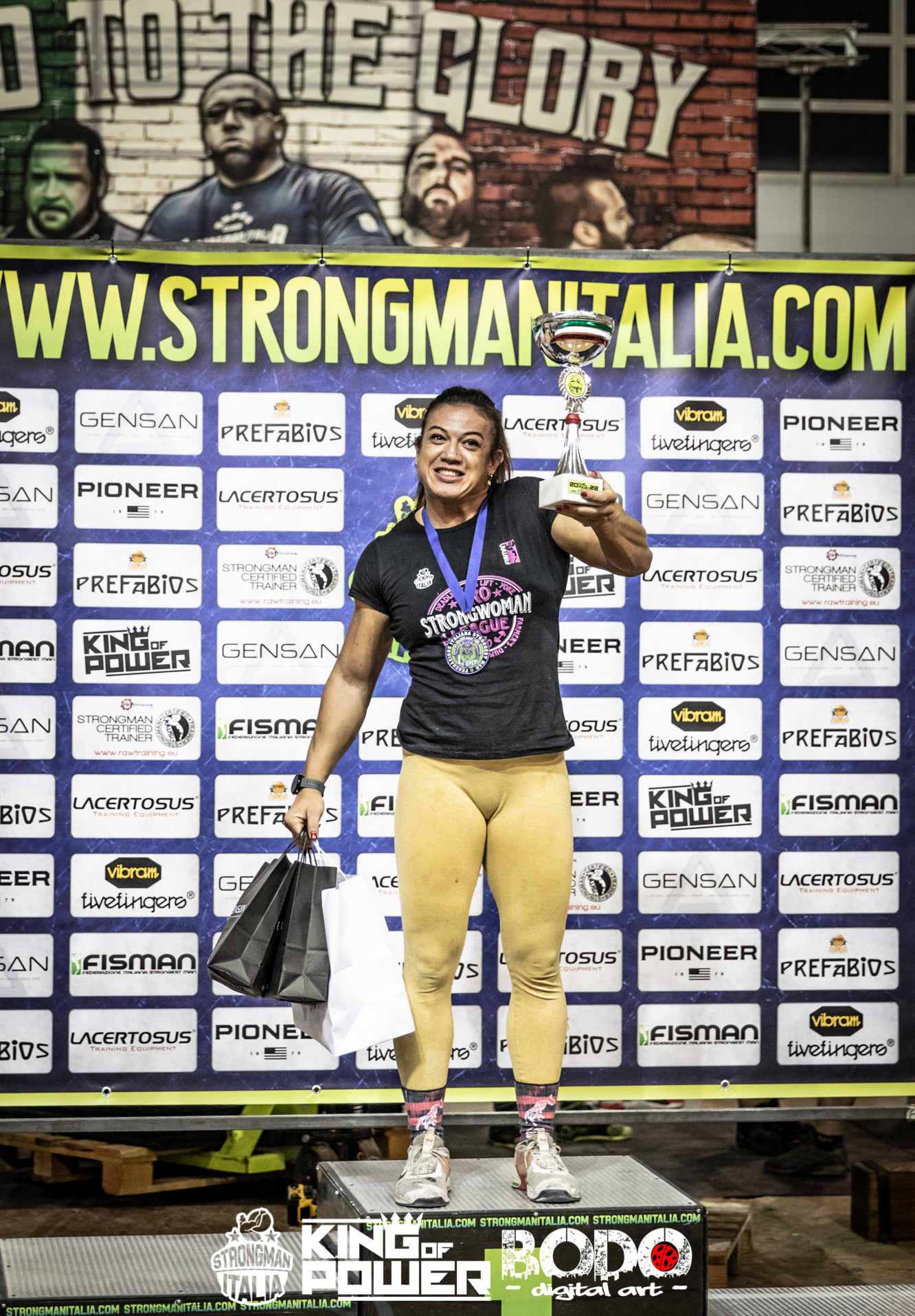 PRO WOMAN OPEN